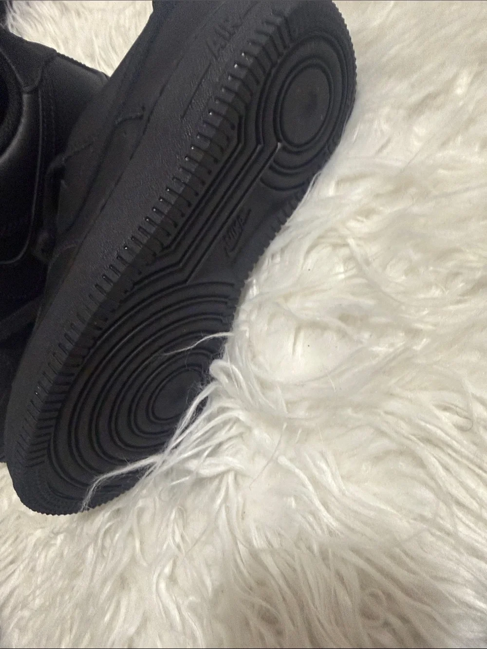 Kids Black Nike Air Force 1 LE